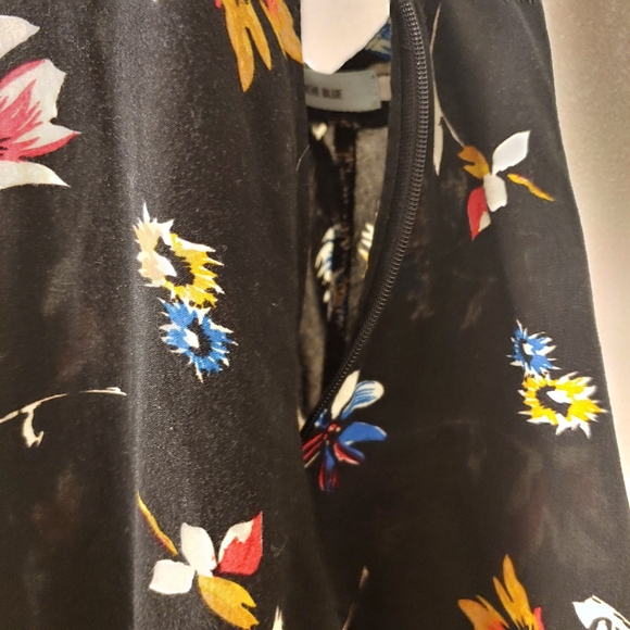 Kimchi Blue Floral Romper - Picture 2 of 5